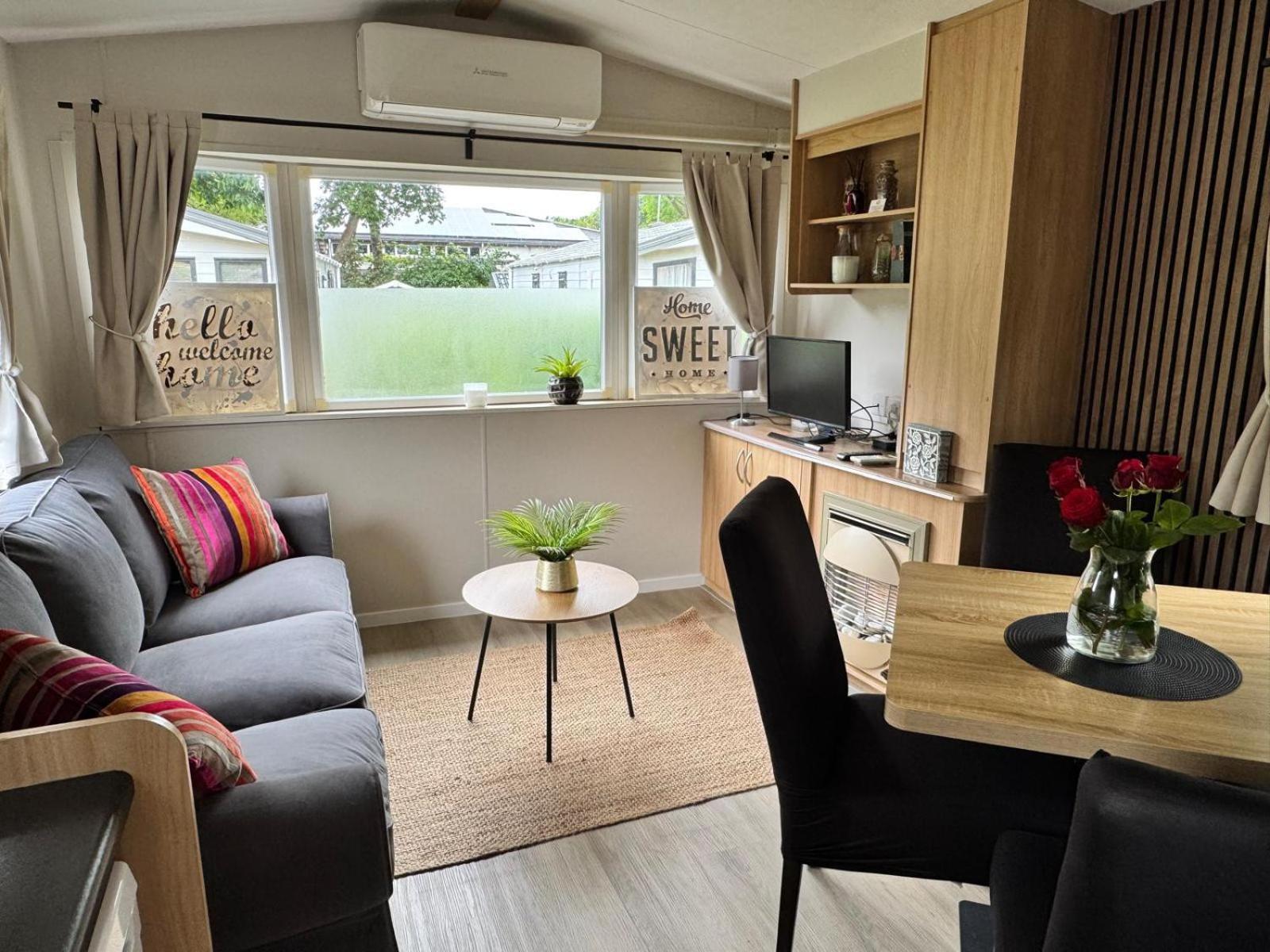 Kd 814 - Kijkduin Chalet Den Haag